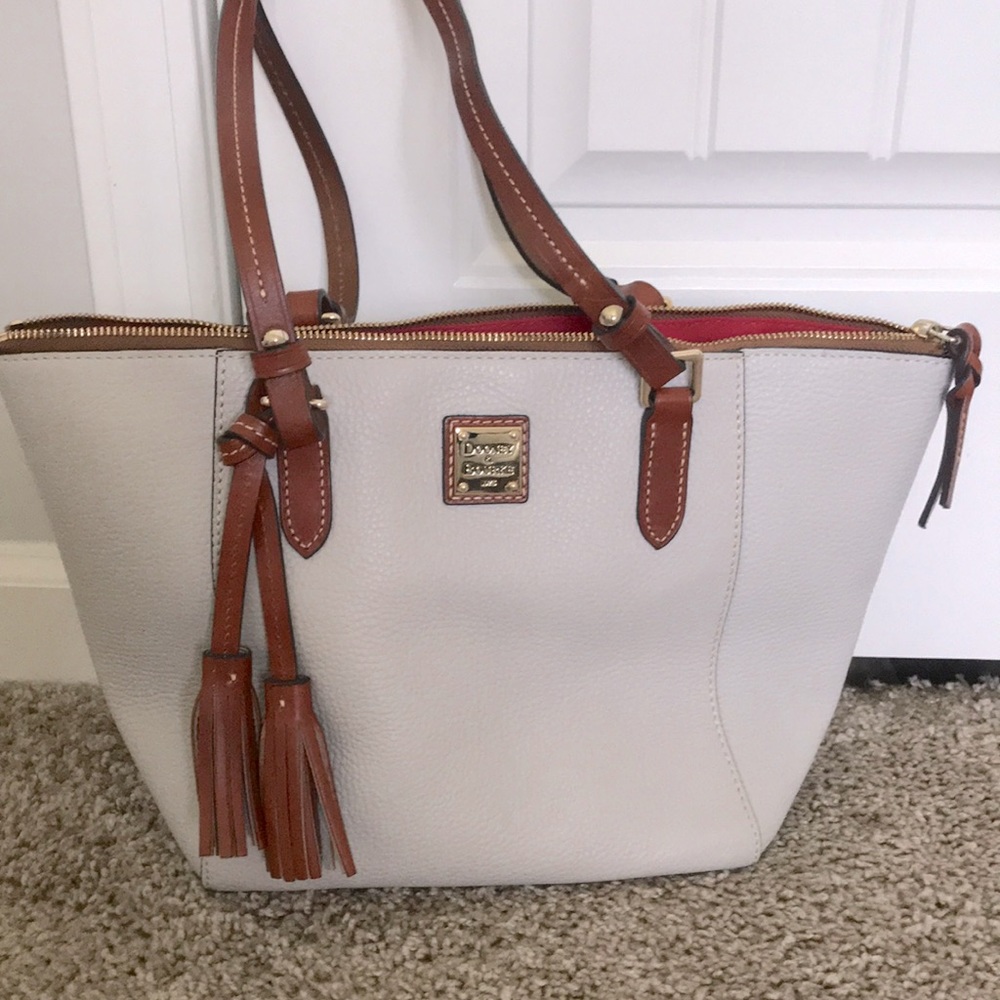 Dooney & bourke
